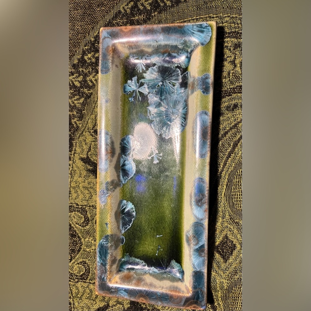 Ceramic tray
